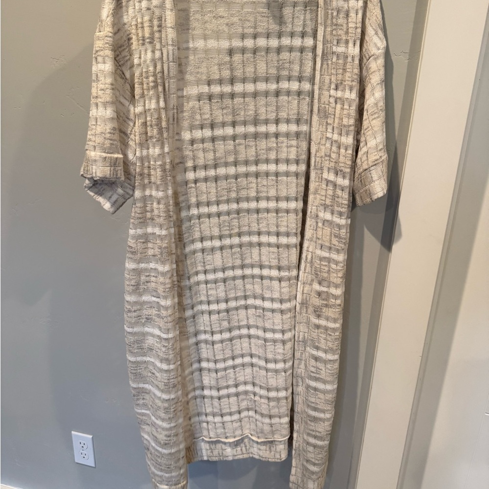 Daytrip Cream and Gray Striped Cardigan